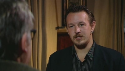 Vic Reeves seeks Ed's opinion on matters piratical